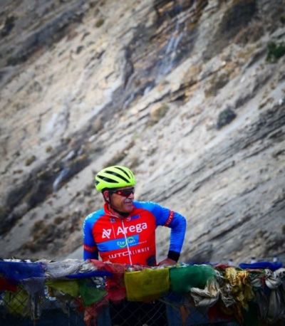 Bart Selbeck Cycling on the  tour with redspokes